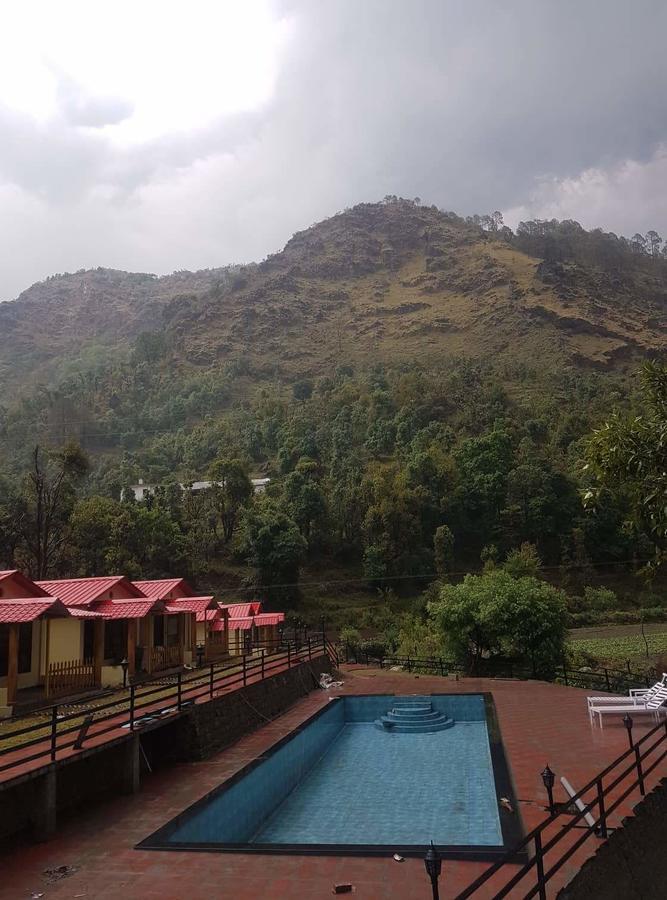 Jungle Pool Khurpatal Nainital Exterior foto