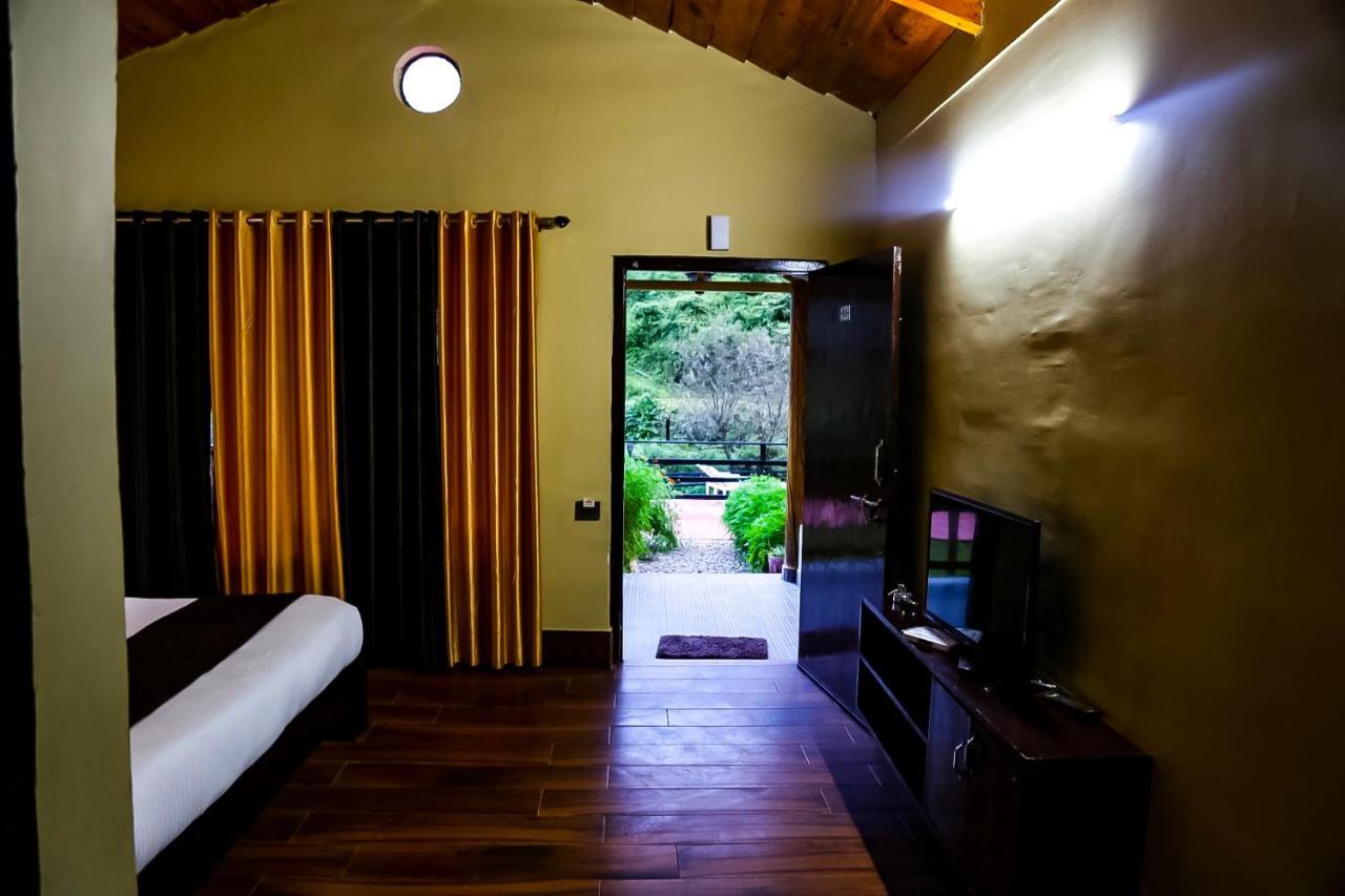 Jungle Pool Khurpatal Nainital Exterior foto