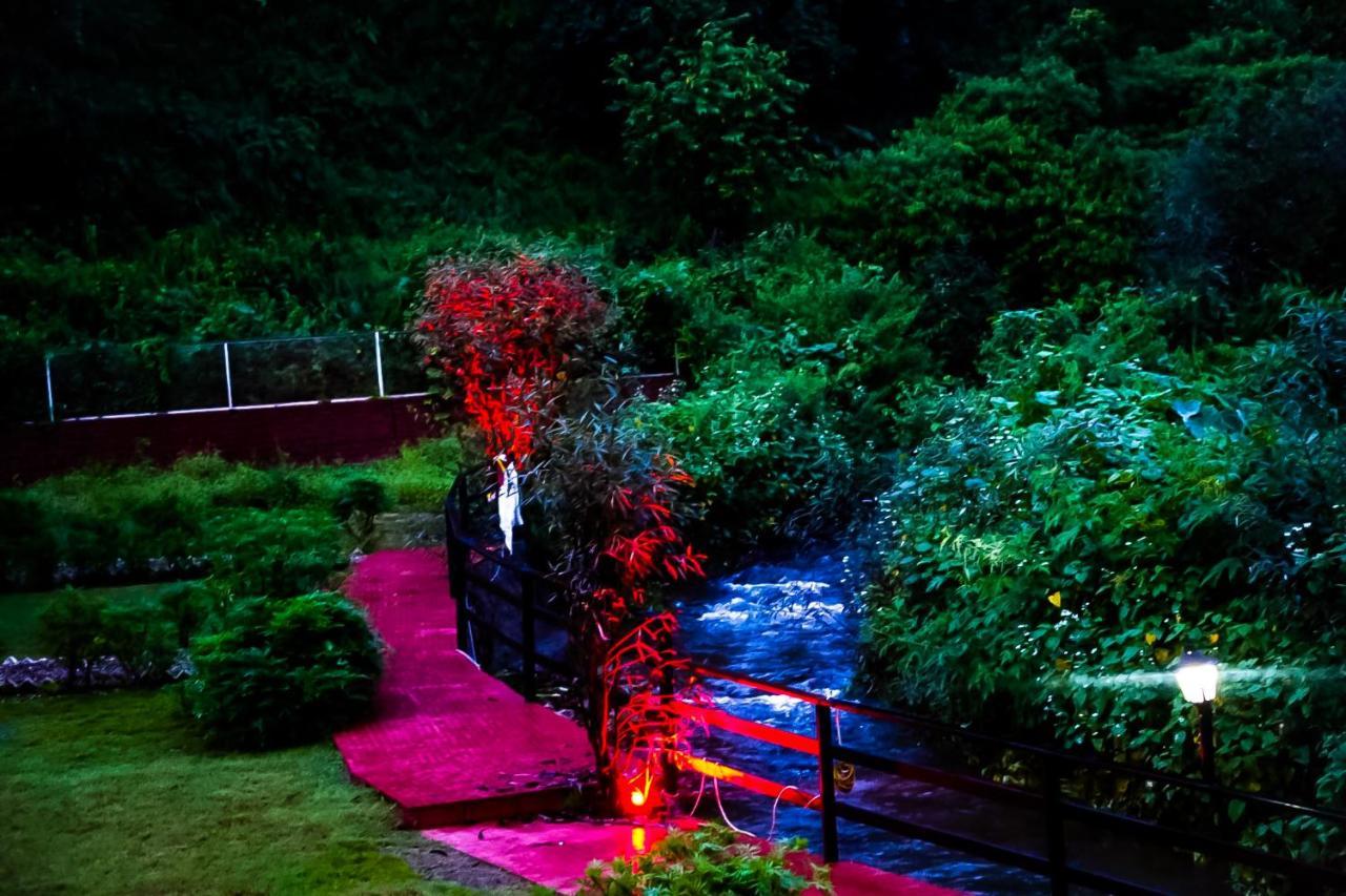 Jungle Pool Khurpatal Nainital Exterior foto